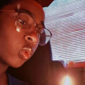 Meet your Posher, Montgomery